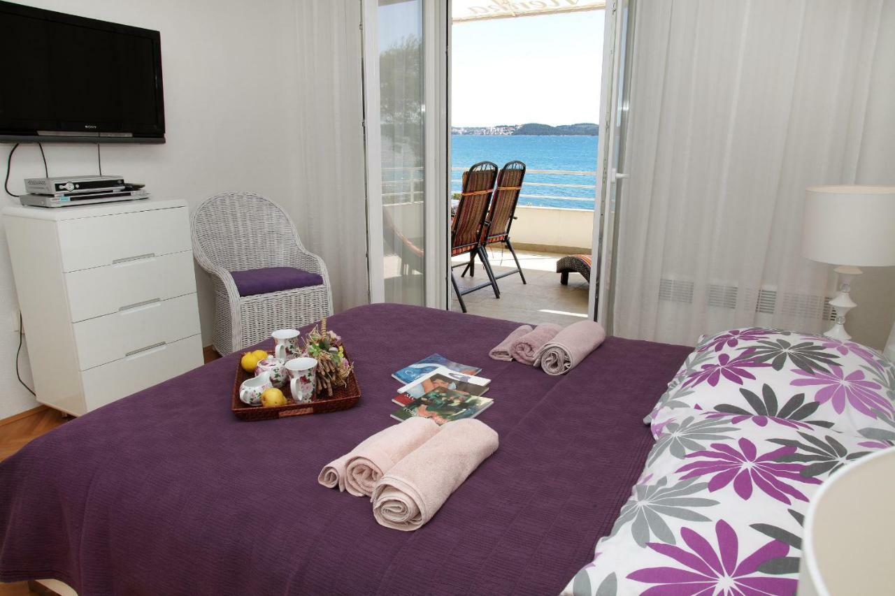 Gem Of The Sea Luxury Beach Apartment With Brand New Heating Infinity Pool Trogir Zewnętrze zdjęcie